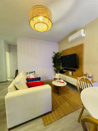 Dominicus Apartment | 1BR Tracadero Lodge, beach access & full amenities