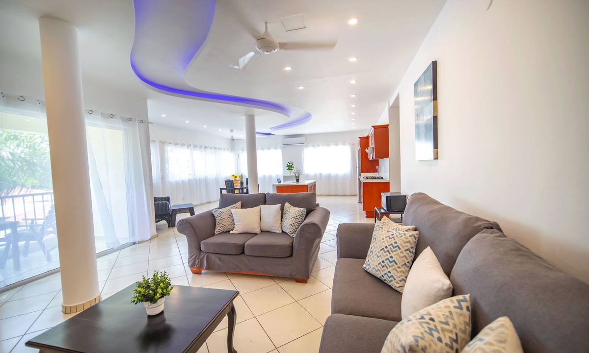 El Batey Apartment | 2BR Luxury Apartment in Heart Of Nightlife Area!