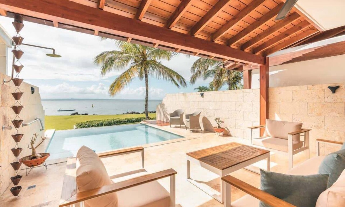 Sanchez Villa | 3br 6 Guests Ocean view private pool