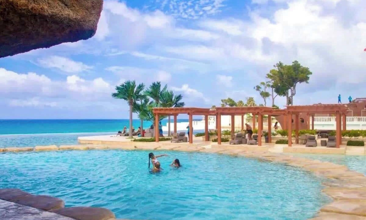 Sosua House | 5 bd villa with rooftop in Sosua Ocean Village