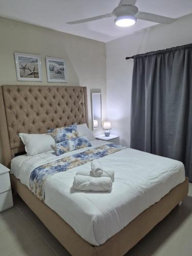 La Caleta Apartment | Apartamento con piscina cerca aeropuerto y playa