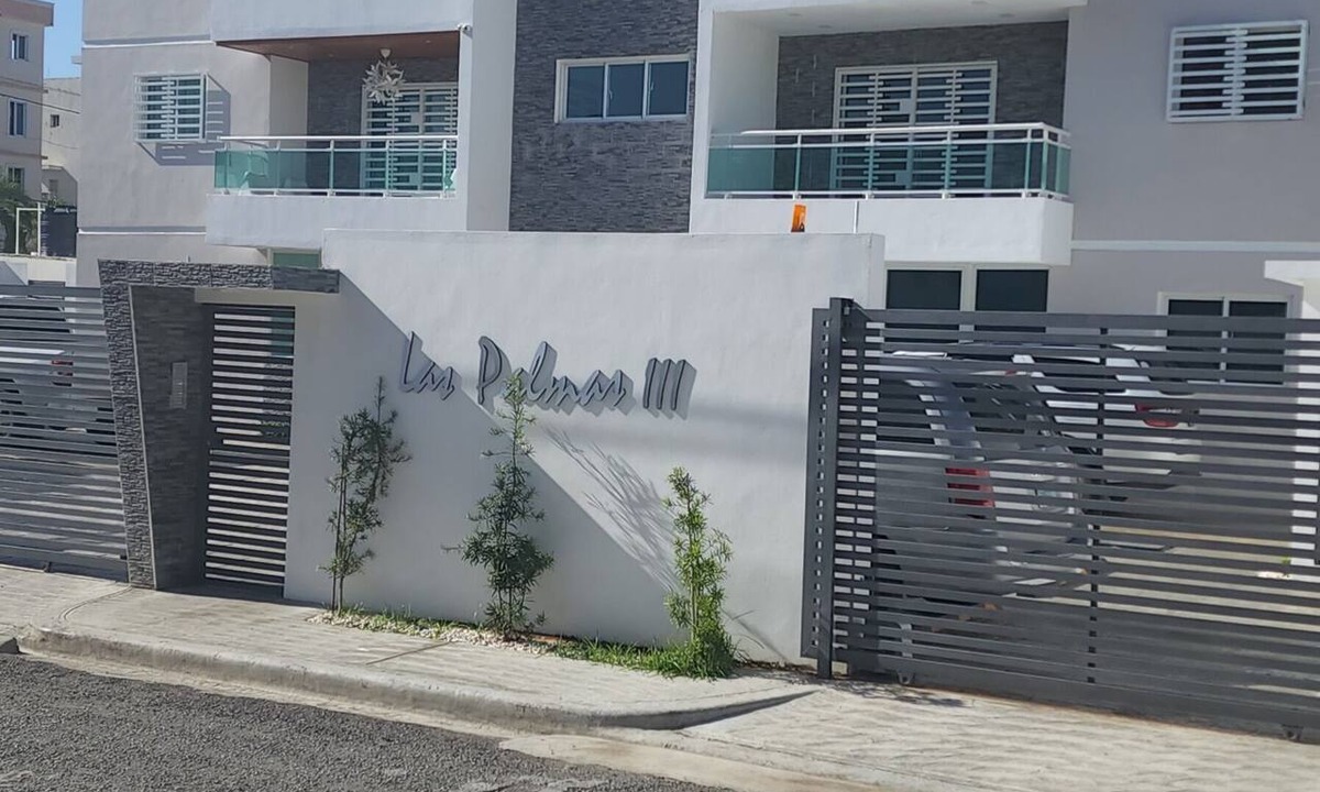 Los Frailes Apartment | Apartment in Arismar