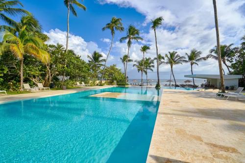 Juan Dolio - El Pueblo Apartment | Aquarella Caribbean Blue Summer Special GateAway