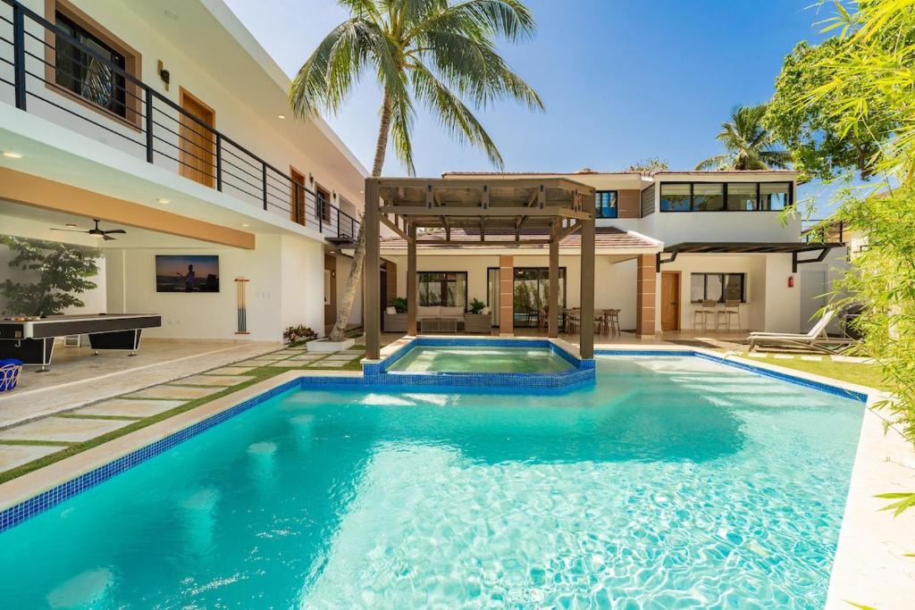 Villas Ana Maria Villa | Artiora Luxury Villa - 10 BR, Heated Jacuzzi & Private Pool