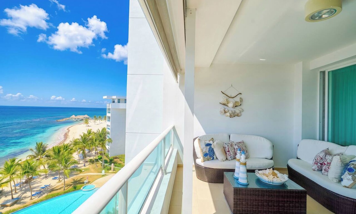 Villas Del Mar Apartment | Beachfront 6th Fl | Amazing View | Full Kitchen
