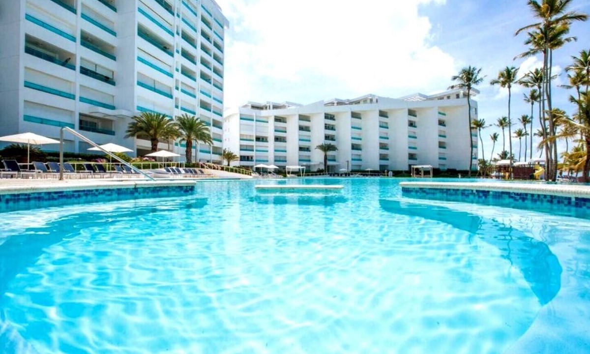 Villas Del Mar Apartment | Beachfront Apartment in Juan Dolio, Getaway Offer!