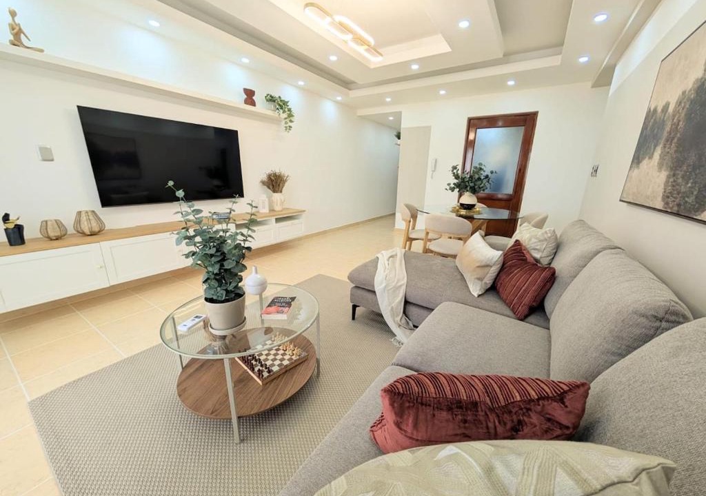 El Pedregal Apartment | Beautiful Apartment on Independence Avenue