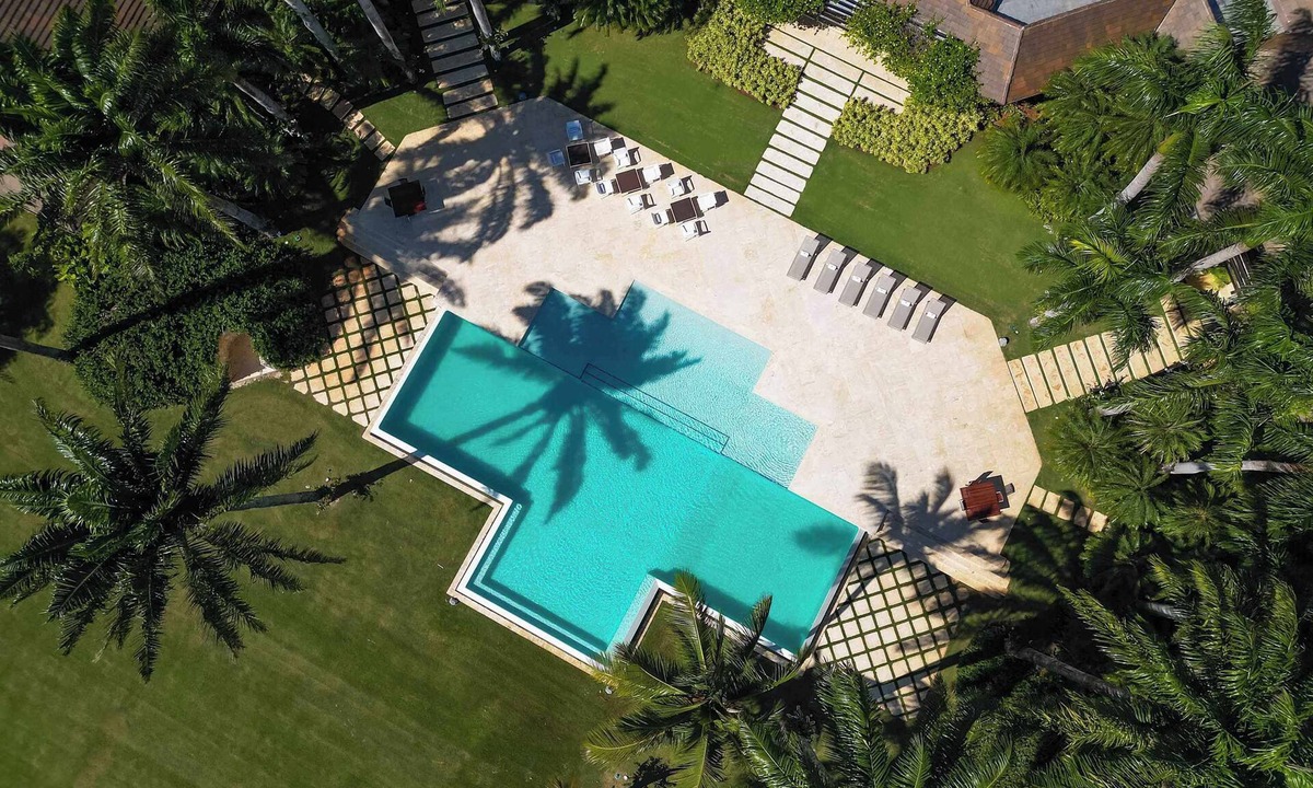 Las Palmas Villa | Blanca in Casa de Campo by Personal Villas - Infinity Pool and Golf View