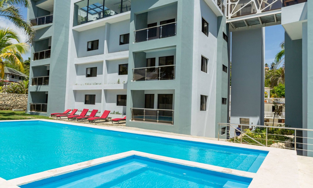LAS CAOBAS Hotel | Breakfast Included. Sea View. 28% OFF in the Restaurant and Bar.