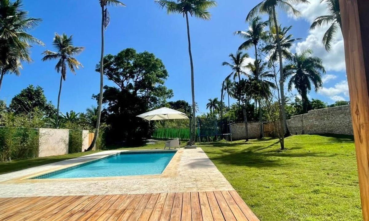 Cabrera Villa | CABRERA LODGE 2 (850 Meters from the Beach, Central, Modern, and Chic)