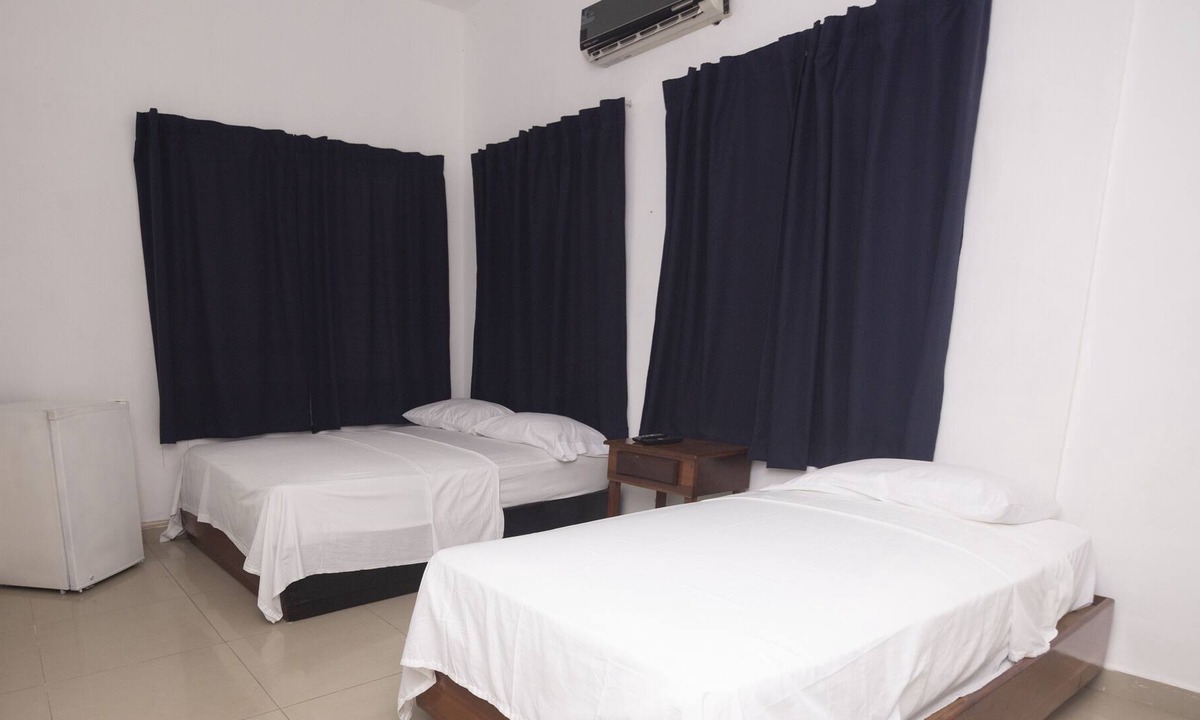 La Primavera Hotel | Caribbean Queen Hotel
