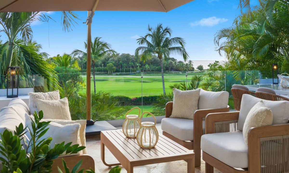 Casa de Campo House | Casa Di Lucca, Teeth of the Dog, Ocean View