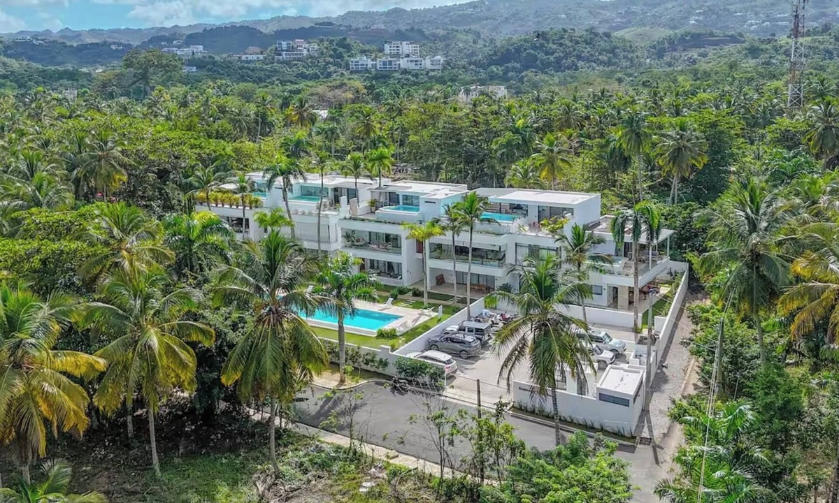 Las Terrenas Apartment | Casa Un Dia: Large 4-bedroom apartment with private pool at Las Terrenas.