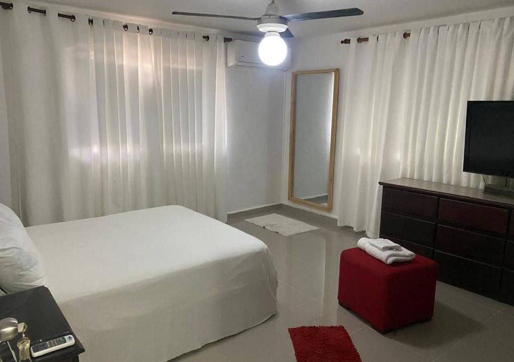 La Primavera Apartment | Charming 2-Bedroom Apartment in Santo Domingo