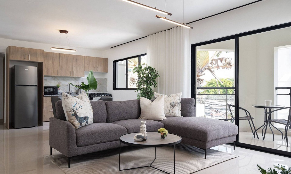 Gascue Condo | Comfortable 2BR Retreat Renovated & Central Gazcue