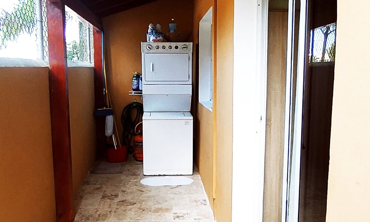 Playa Bibijagua House | Complete duplex house