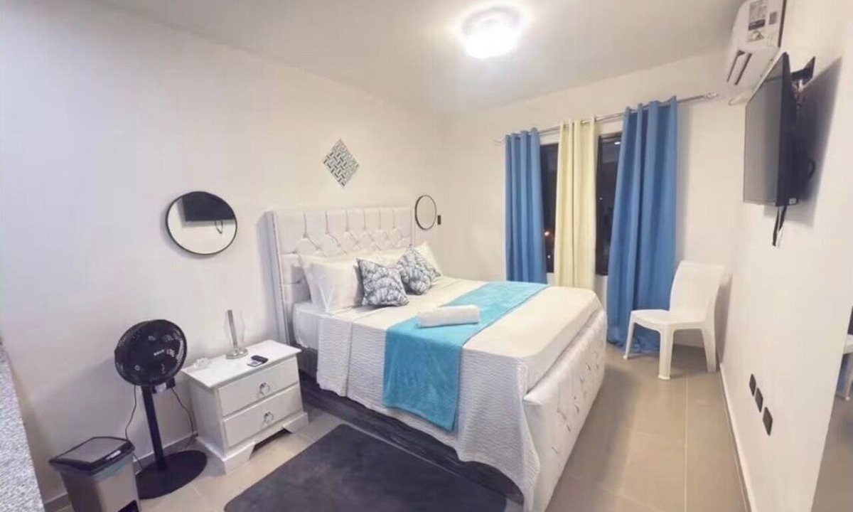 Punal Apartment | Cozy 1-bedroom apartment in delightful Santiago de los Caballeros with AC