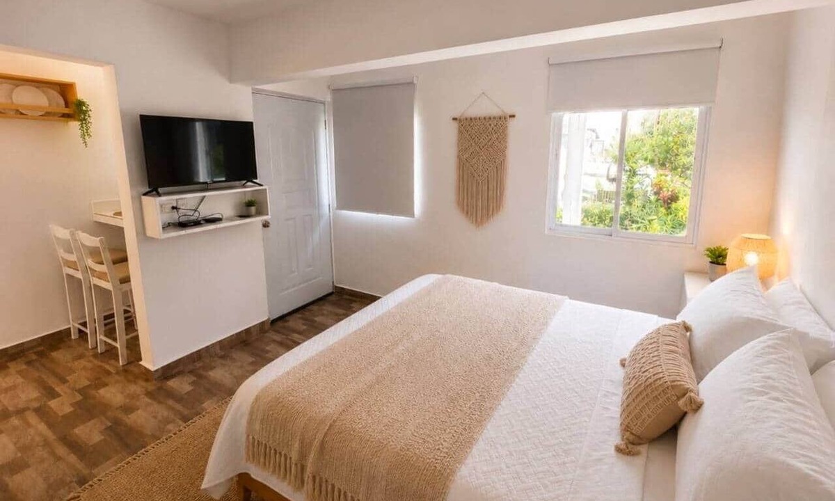 El Batey Apartment | Downtown Studio Walk to Beach, Restaurants & Bars