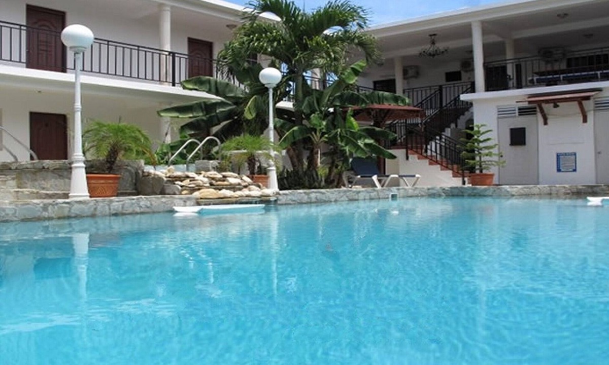 La Esplanada Apartment | Fully-equipped condo with pool in central Sosua, guest-friendly