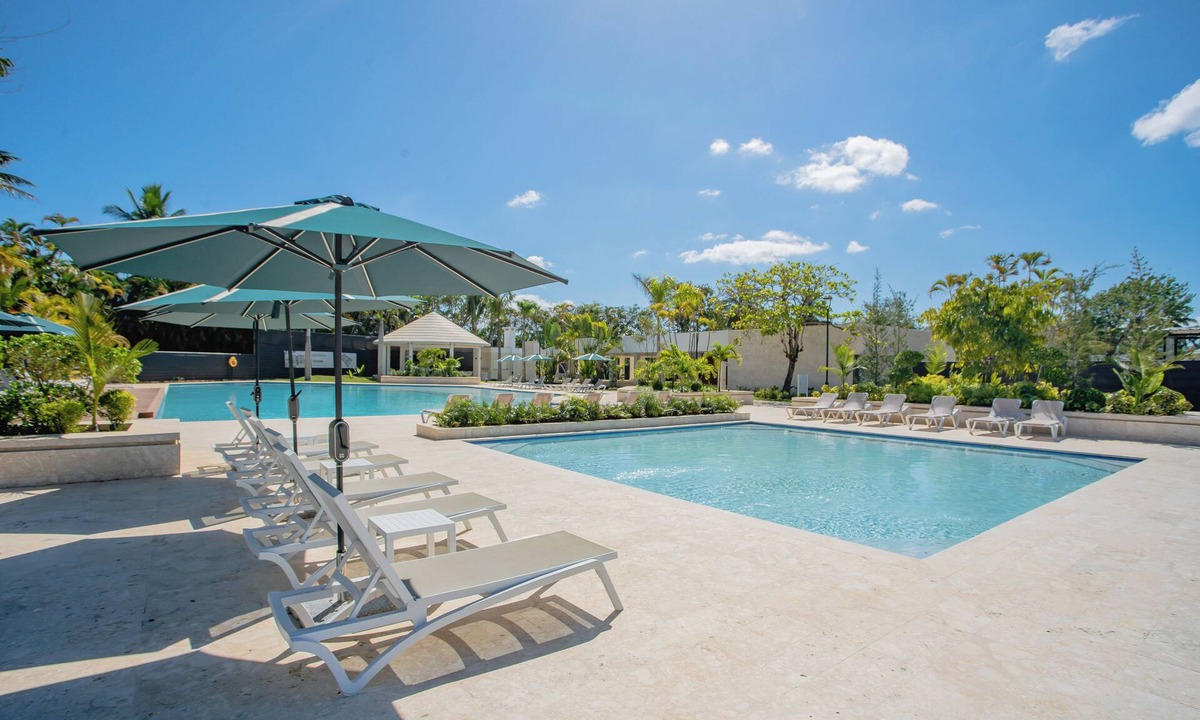 Puerto Plata Apartment | Glamorous Apartment to Enjoy & Have a Quiet Time with Pool & Beach Access