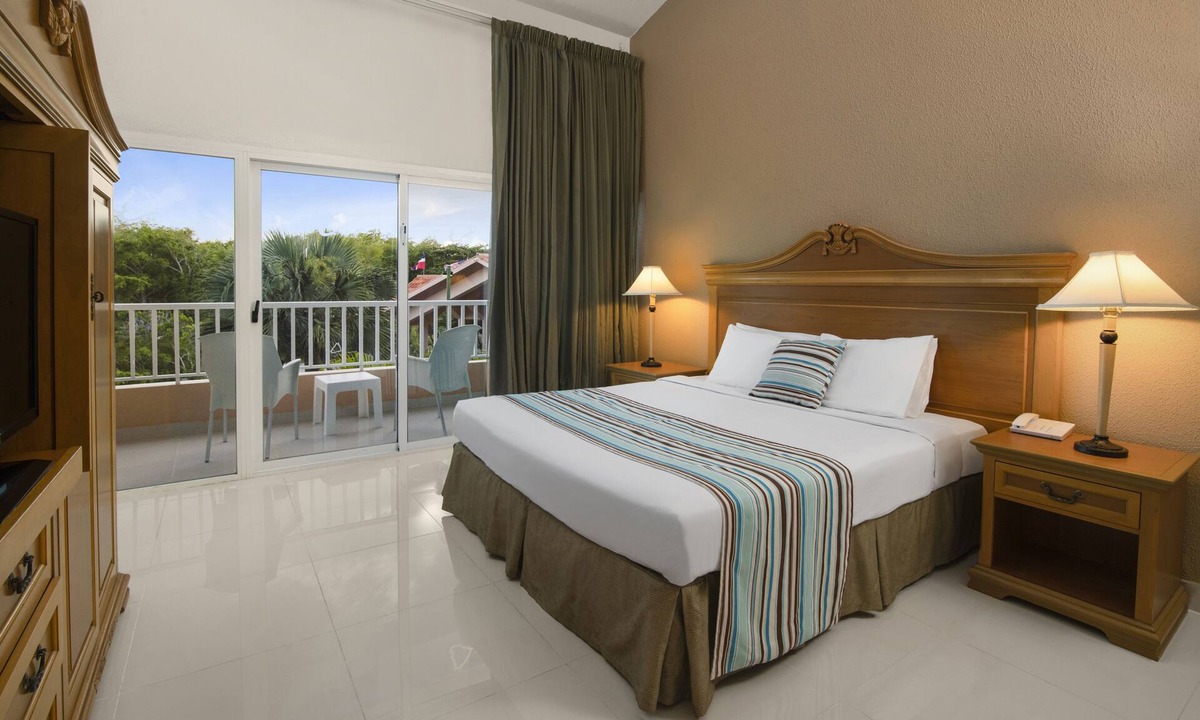 Juan Dolio Hotel | Hodelpa Garden Suites Golf & Convention Center