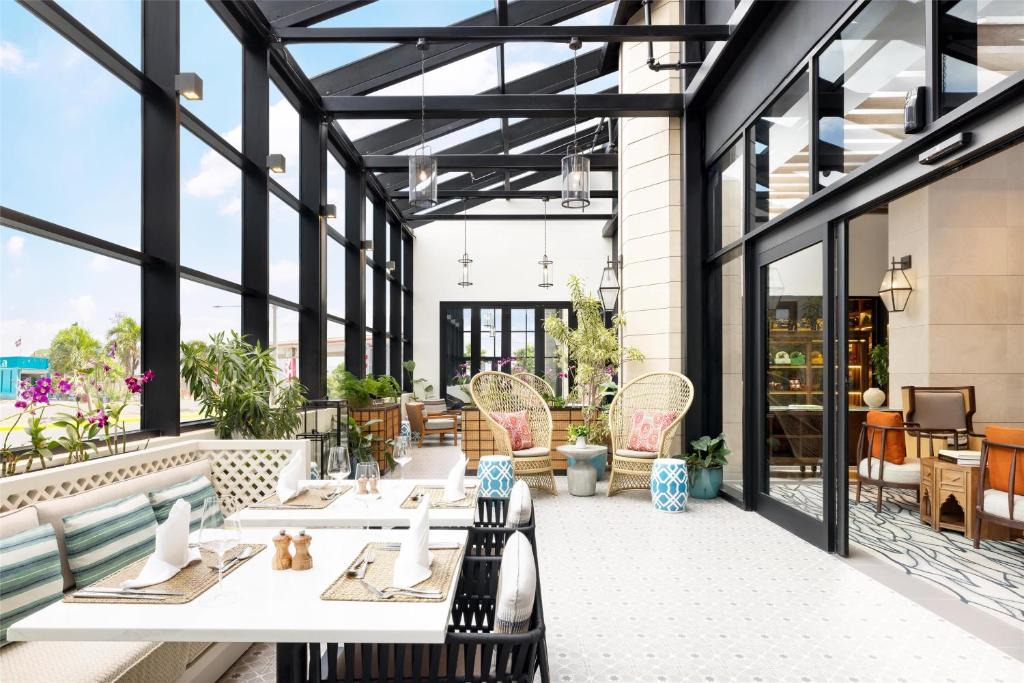 Santiago Province Hotel | Hotel Santiago, Curio Collection By Hilton