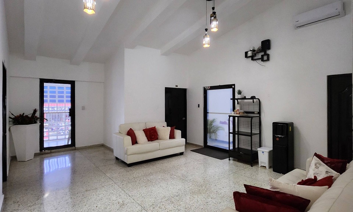 Ensanche Almeida Hotel | Hotel Feliz Estancia