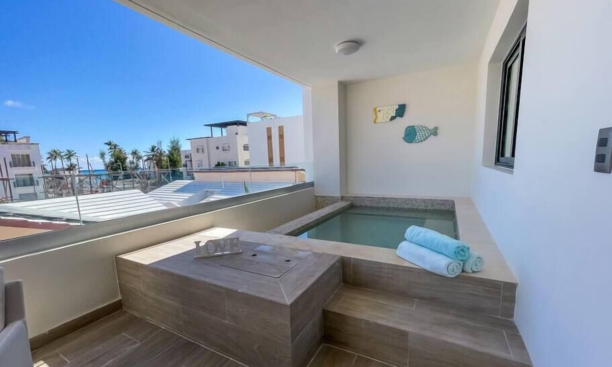 El Cortecito Apartment | Incredibly Beautiful condo just steps to the beach