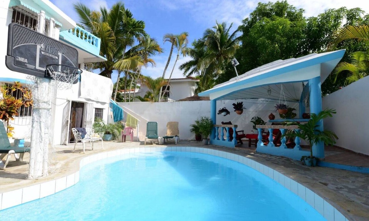 El Batey Hotel | Inexpensive room in central Sosua