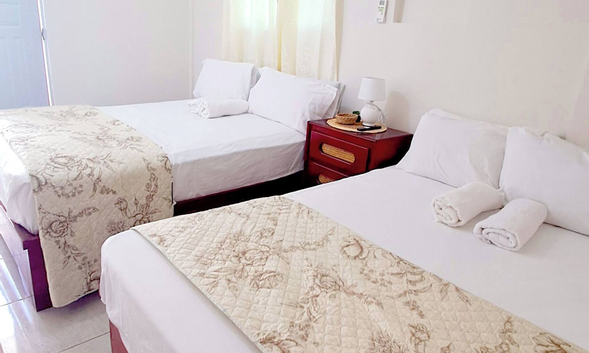 Los Patos Apartment | Just 5 minutes from the Los Patos River! 3-bedroom house with terraces and a kitchen