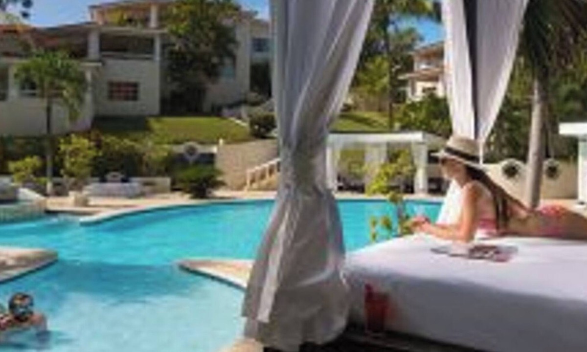 Puerto Plata Hotel | Lifestyle Holidays Vacation Resort - Penthouse (Crown Suite)