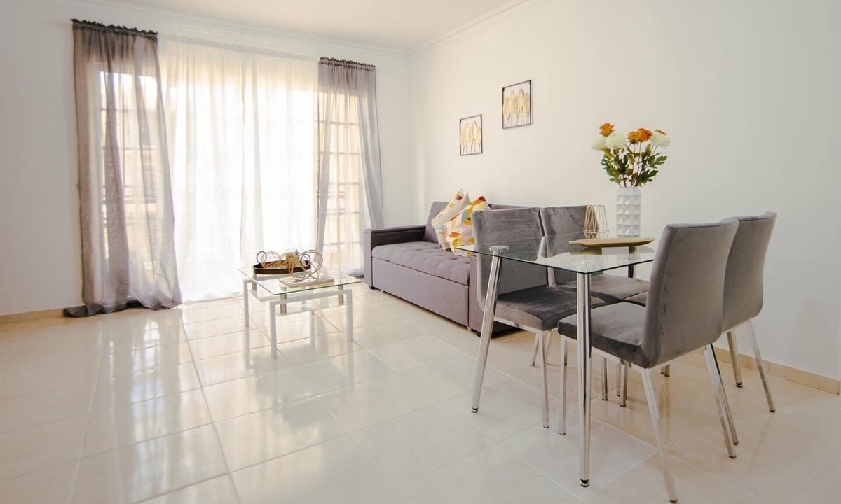 Santo Domingo Este Apartment | Los Angeles Apartment