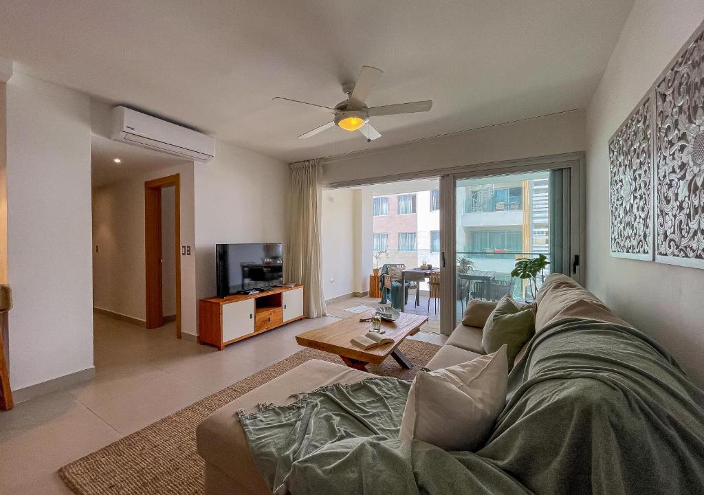 El Cortecito Apartment | Luxurious Pent House Steps From The Beach. C4