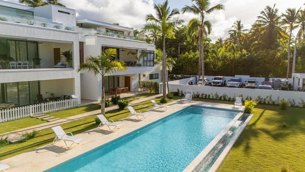 Las Terrenas Apartment | Luxury Penthouse with Private Pool Playa Bonita