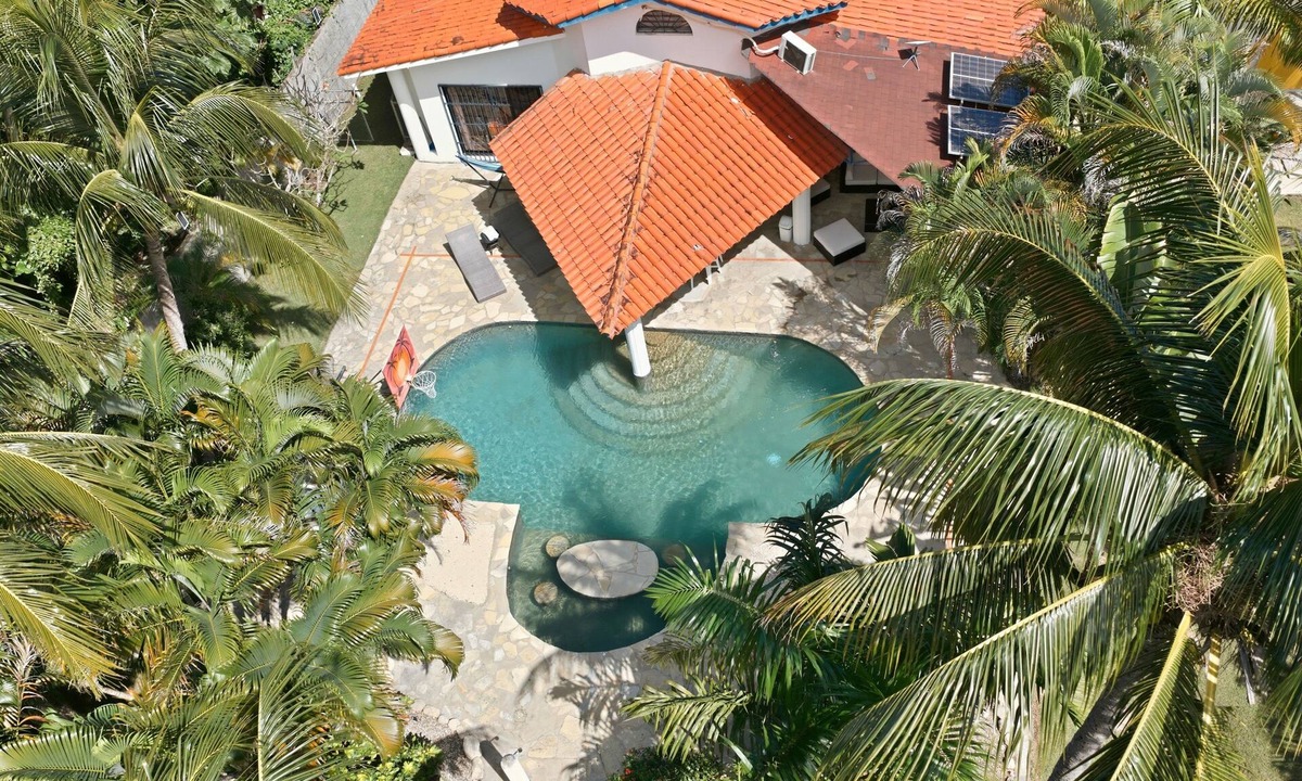 Cabarete Resort | Luxury Private Compound w/Pools, 20 person Jacuzzi and 5 min walk to the beach