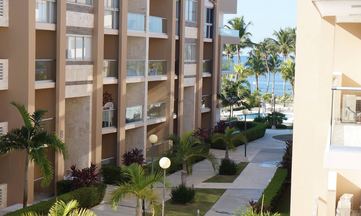 El Soco Apartment | Modern 2 Bed 2 Bath apartment in Playa Nueva Romana - Beach, PGA Golf and Pools