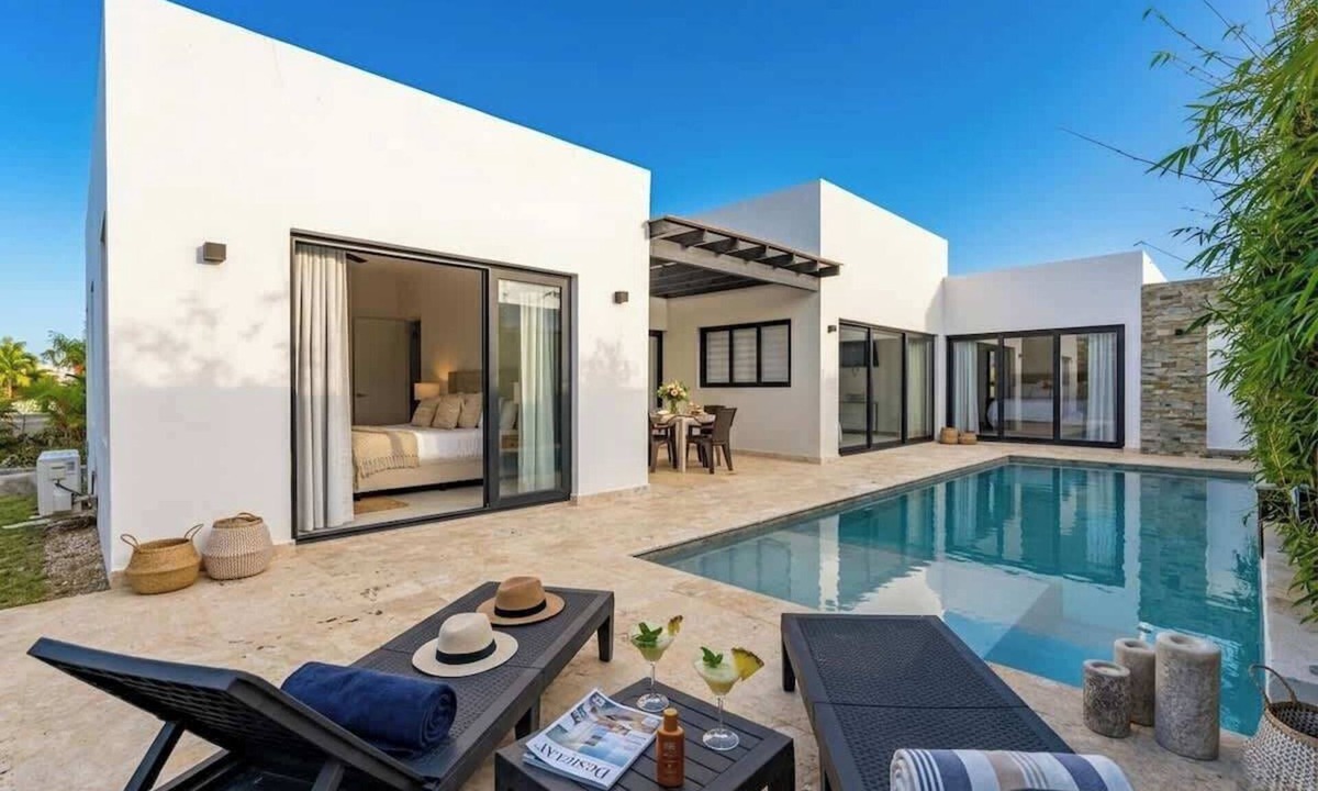 Playa Chiquita Villa | Modern Luxury Villa with Private Pool Ocean Village