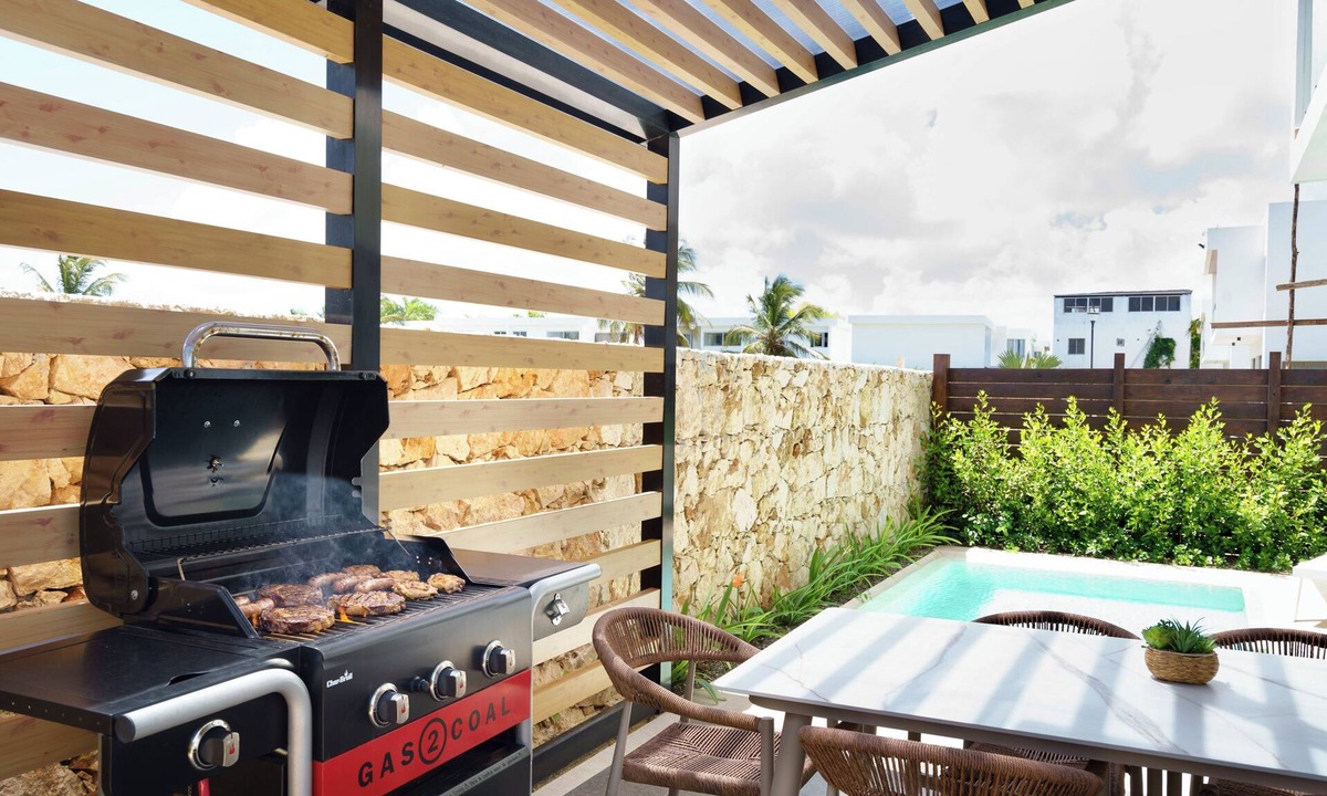 Bavaro Villa | New! Private Villa with Pool Near White Sands Beach, Punta Cana