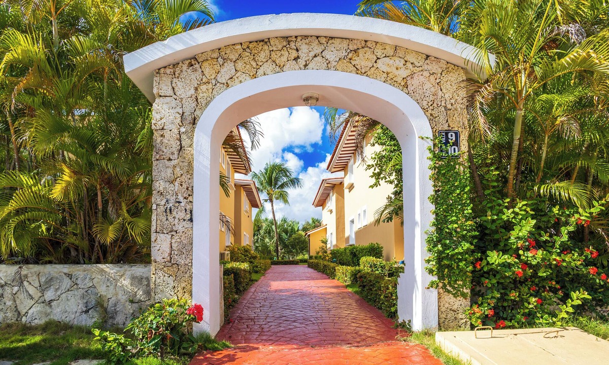 Bavaro Apartment | Oasis Cocotal - Punta Cana 4BR Apartment