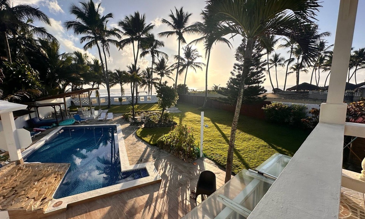 Cabarete Villa | Oceanfront Oasis in Cabarete Dominican Republic- 7-bedroom, 9 beds w/pool
