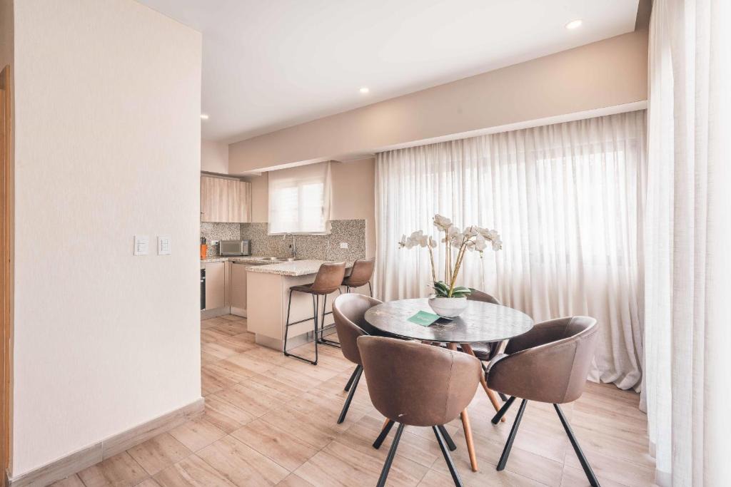Downtown Santo Domingo Apartment | Piantini Gem - Modern Apartment with Amenities