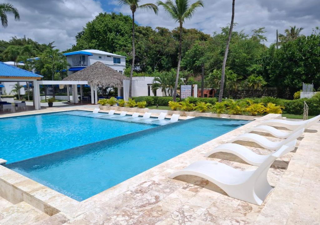 Villas Del Mar Apartment | Playa-Piscina-Jacuzzi-Gazebos-Area De BBQ-Ducha De Exterior-Baños- Wifi-Parqueo-Seguridad y Control de Acceso las 24 Horas - Opción A UPGRADE De Apartmento En Primera Linea De Playa Con Hermosas Áreas Sociales Frente Al Mar