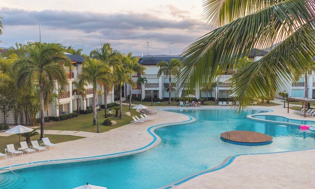 Puerto Plata Apartment | Pool Viewapartment at thebeach