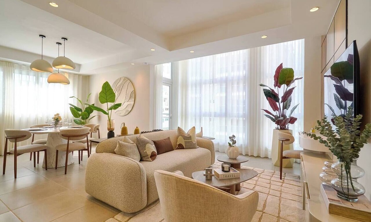 Bella Vista Apartment | ®(The~LUX~Natural~Art) @DowntownSD +Pool+Gym+2BR
