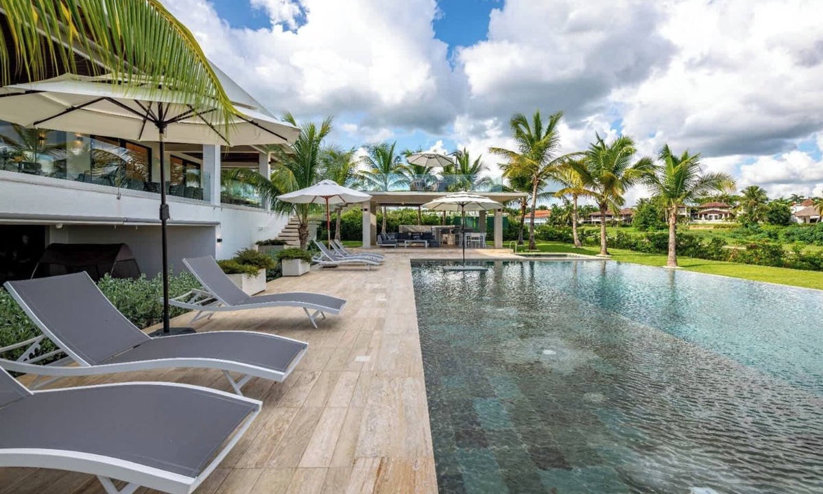 Casa de Campo Villa | Rea in Casa de Campo by Personal Villas - Contemporary Elegance with Ocean Views