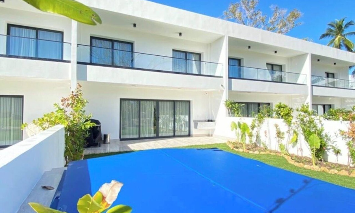 La Iglesia House | Resort-style pool, private jacuzzi, new 3-bedroom villa steps from the beach