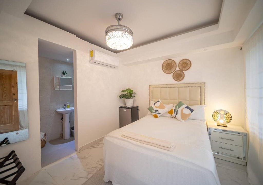 El Batey House | Room in Sosua center with Outdoor Jacuzzi