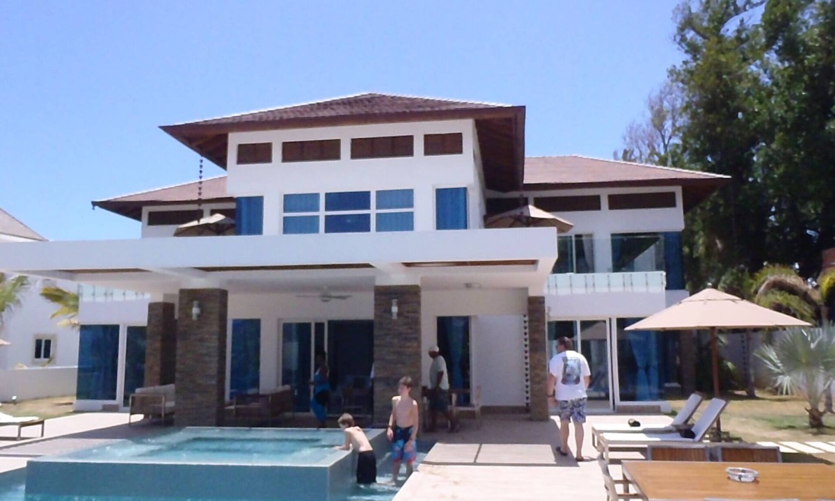 Cofresi House | SALE! Book NOW-SAVE money when you book 7+ days!