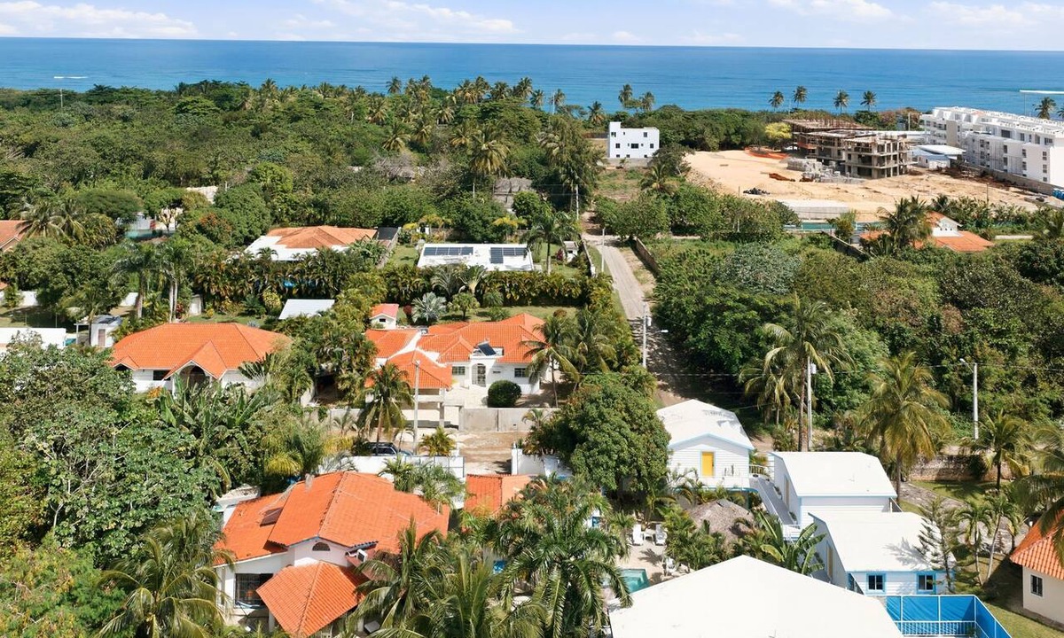 Cabarete Resort | Spacious 12-bedroom resort with AC in excellent Cabarete