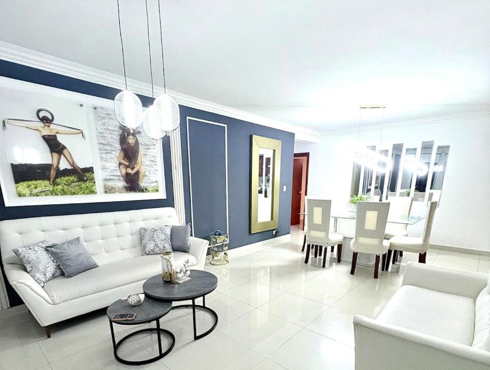 Ensanche Isabelita Apartment | Spacious 3BR Near Airport, Ocean & Avenida España